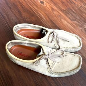 Clarks Wallabee Maple Suede Low